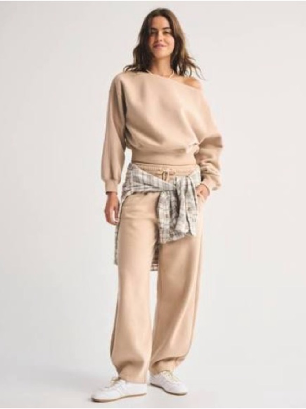 Abercrombie & Fitch Green Sunday slash neck Sweatshirt and wide leg sweatpants
